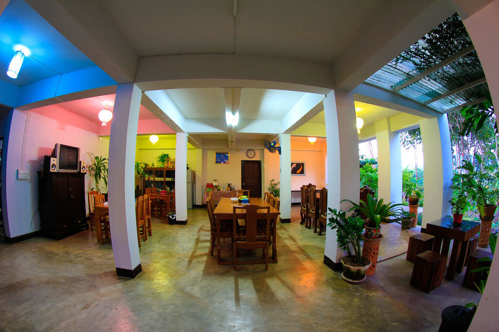Baan Saleepai Hotel Bagian luar foto