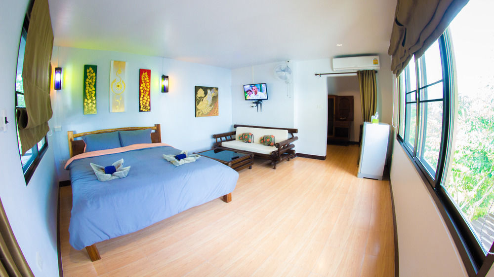 Baan Saleepai Hotel Bagian luar foto